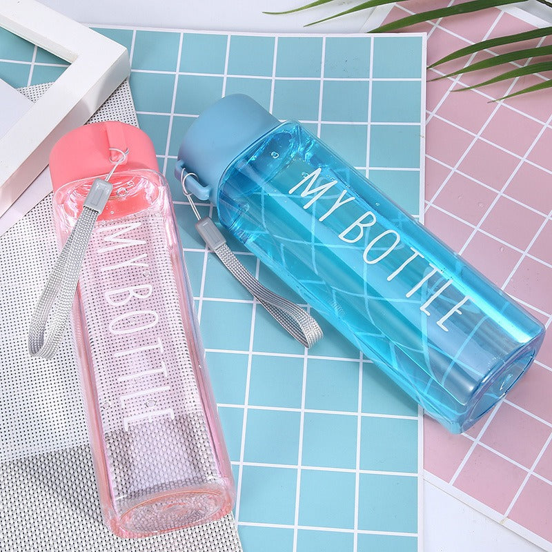 EdgeFlow: Square Design Plastic Water Bottle