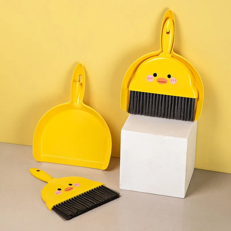 Desktop Mini Broom & Dustpan Set