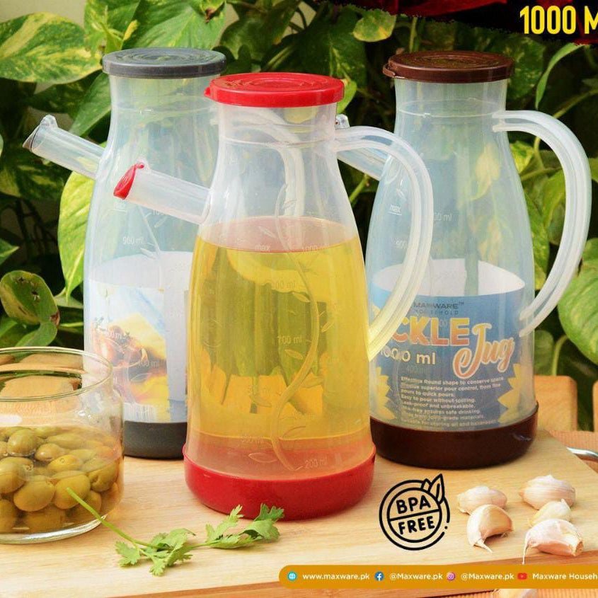 New High Quality Plastic Trickle Jug 1000ml.
