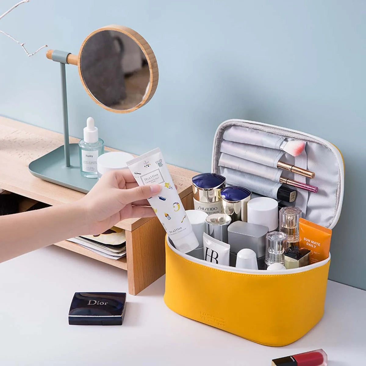 Portable Waterproof Makeup & Cosmetic Bag