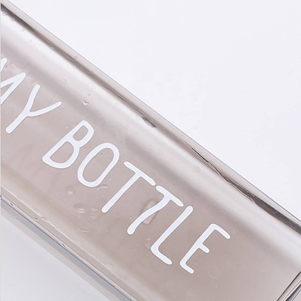 EdgeFlow: Square Design Plastic Water Bottle