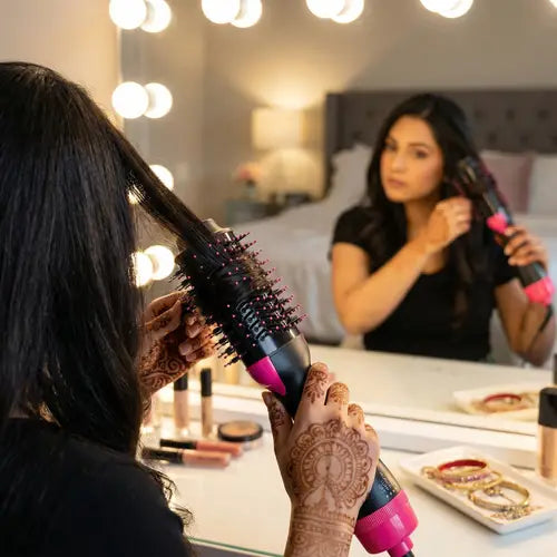 4 in 1 Hot Hair Brush & Straightener
