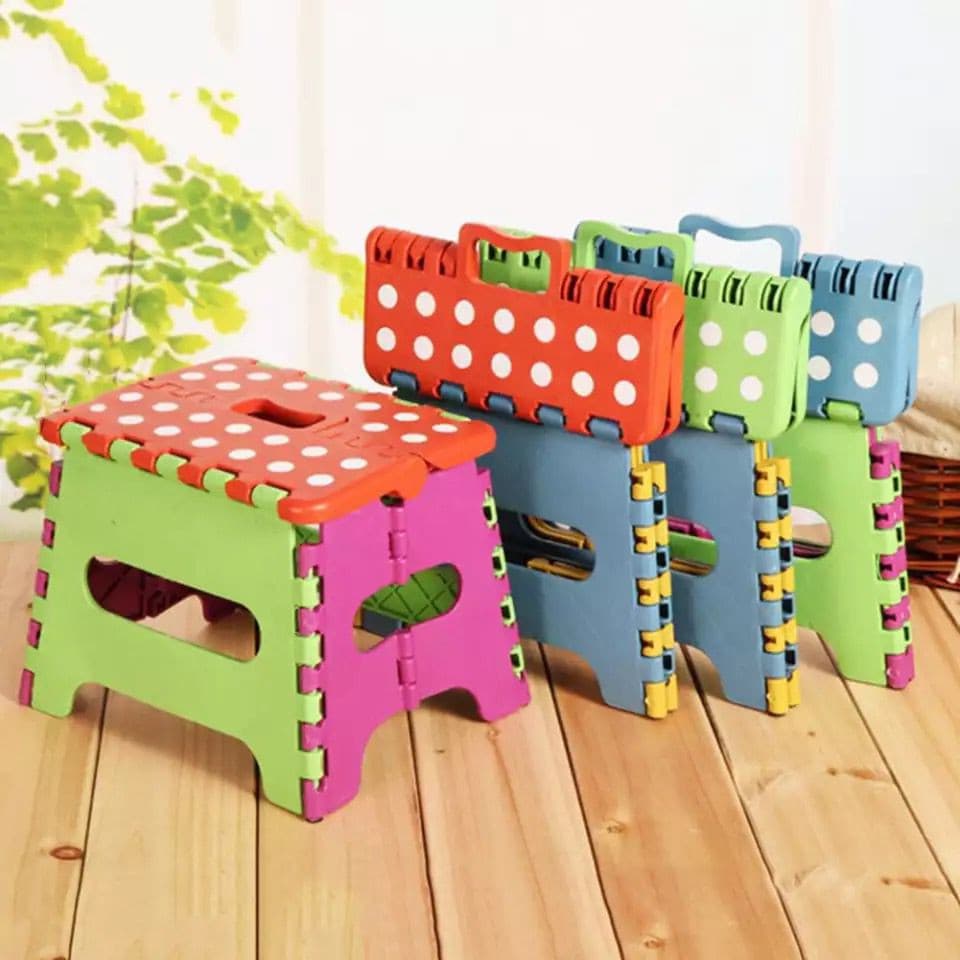 Plastic Portable Folding Stool for Kids - Easy Wholesale
